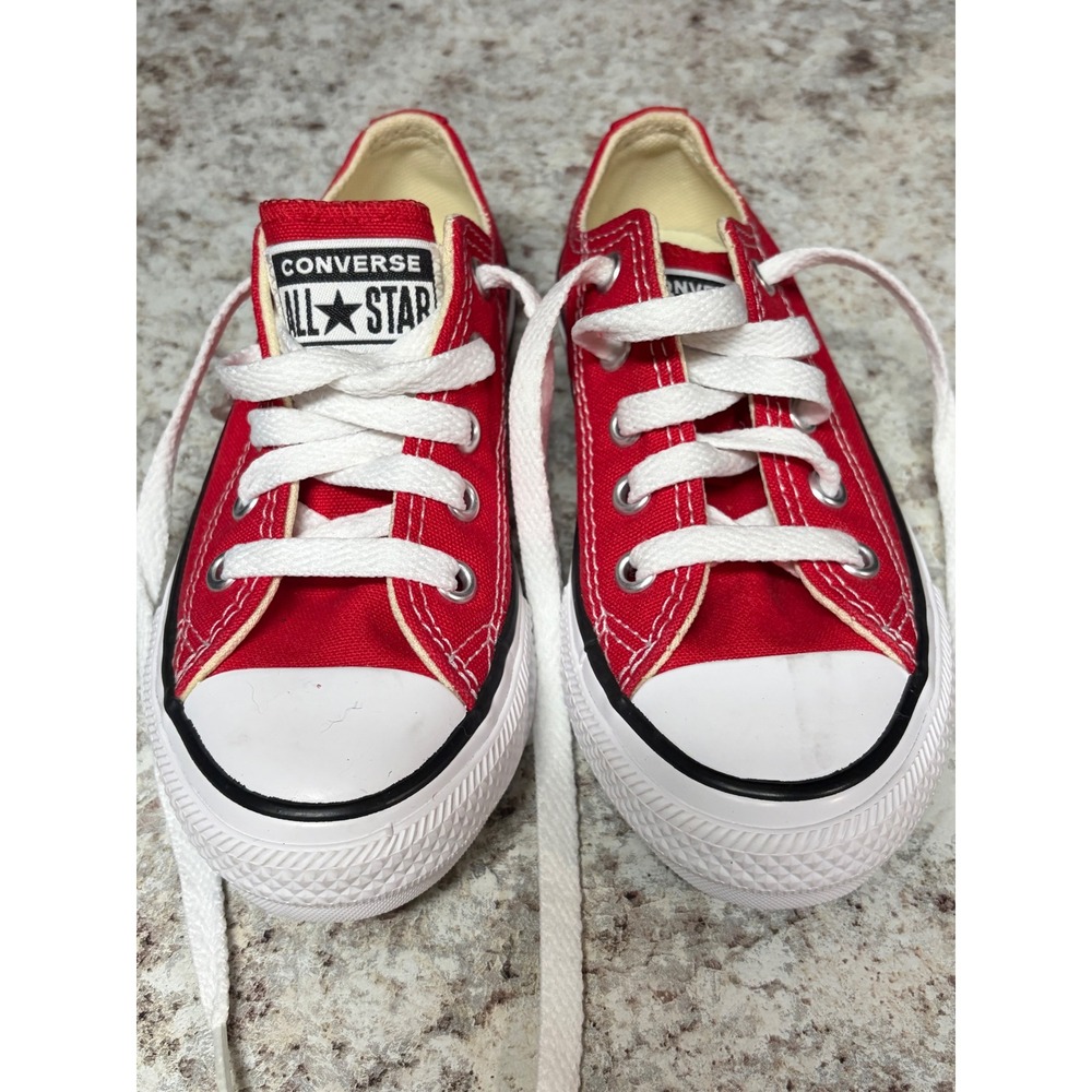 Converse Chuck Taylor All Star Low Top Red Canvas Kids Sneakers 3J236 Size 10.5
